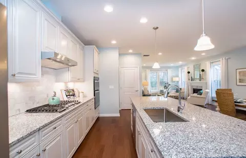 54 Shannon Way, Upton, MA 01568 photo 7
