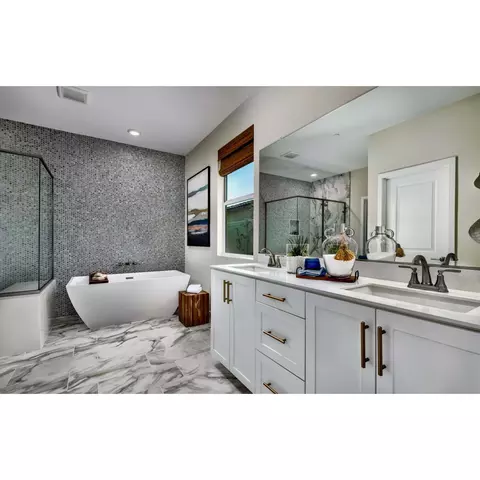 Bath - 5169 Beech Ln, Banning, CA 92220 photo 1 of 1