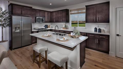1902 Hester Pl, Tracy, CA 95377 photo 2