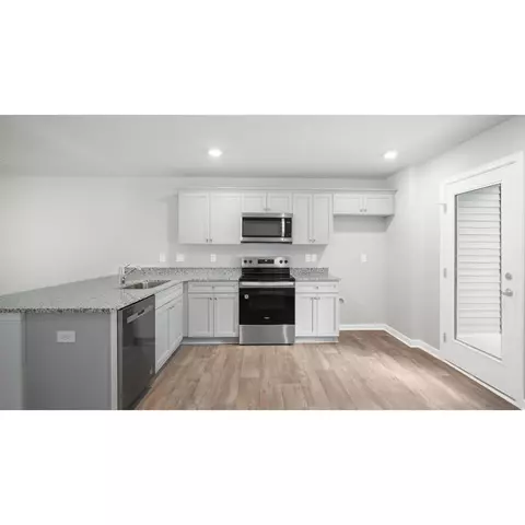 128 Holmes Corner Dr, Smithfield, NC 27577 photo 8