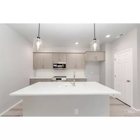 2888 N Eagle Meadow Ave, Kuna, ID 83634 photo 4