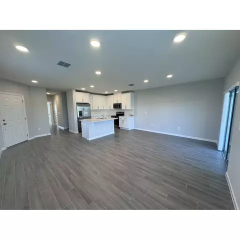 Living - 5050 Rain Shadow Dr, Saint Cloud, FL 34772 photo 1 of 5