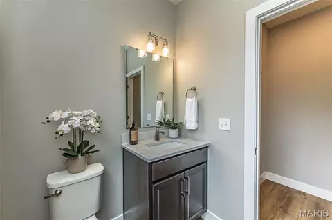 8835 Eager Rd, Saint Louis, MO 63144 photo 47