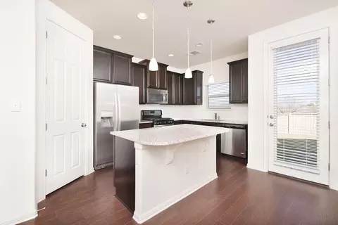 561 Backstays Loop, Kyle, TX 78640 photo 1