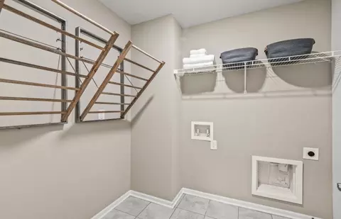 5559 E Spaniel Dr, Ann Arbor, MI 48108 photo 19