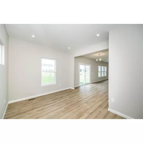 1911 Rolling River Cir, O Fallon, MO 63366 photo 40