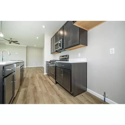 1911 Rolling River Cir, O Fallon, MO 63366 photo 17