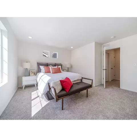 22102 E 38th Pl, Aurora, CO 80019 photo 13