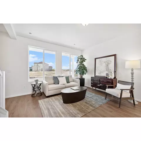 22012 E 38th Pl, Aurora, CO 80019 photo 10