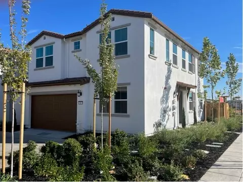 85 E Phelps Dr, Mountain House, CA 95391 photo 1