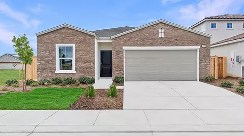 2575 W Cornell St, Hanford, CA 93230 photo 10