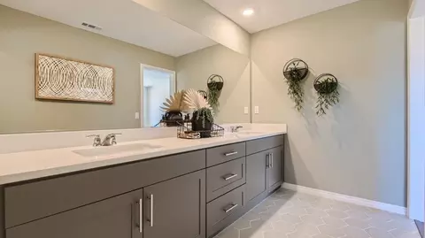 30357 Waterline Dr, Menifee, CA 92584 photo 8