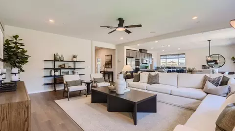30357 Waterline Dr, Menifee, CA 92584 photo 4