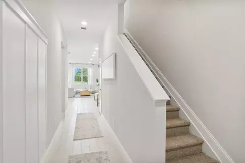 Entry Way - 146 SE Birch Ter, Stuart, FL 34997 photo 2 of 2