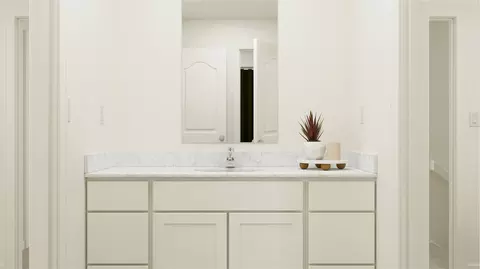 Bath - 4590 SW 83rd Loop, Ocala, FL 34476 photo 2 of 5