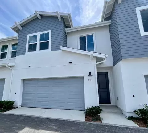7713 Jasmine Ct, Santee, CA 92071