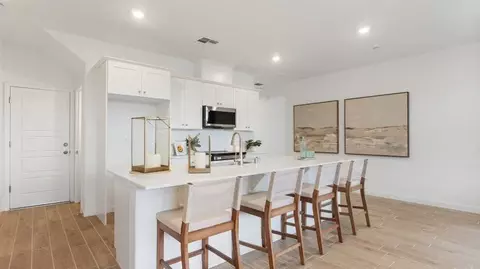 Kitchen - 893 Plum Tree Ave, Clovis, CA 93619 photo 1 of 4
