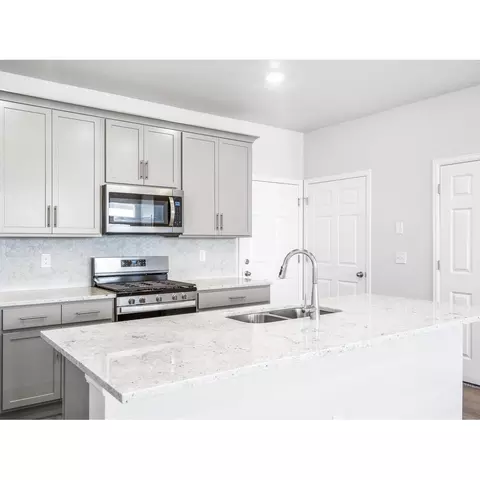 22351 E 7th Pl, Aurora, CO 80018 photo 10