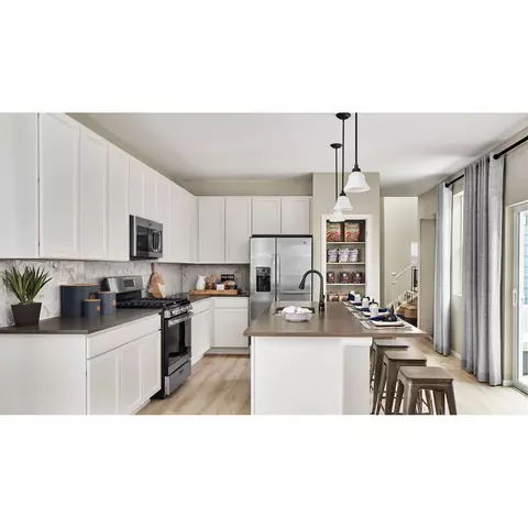23910 E 34th Ave, Aurora, CO 80019 photo 3