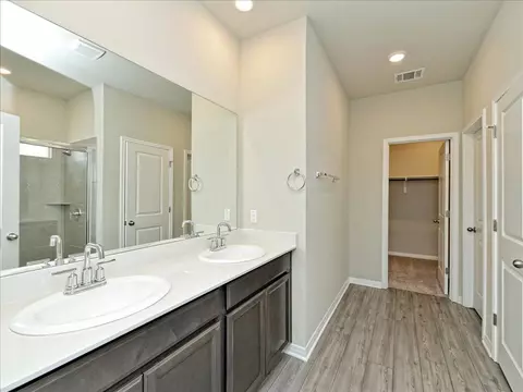 1012 View Dr, Georgetown, TX 78628 photo 7