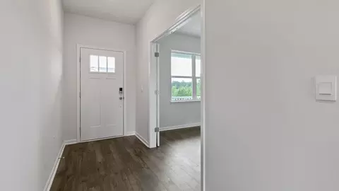 Entry Way - 2620 Delilah Dr, Winterville, NC 28590 photo 1 of 2