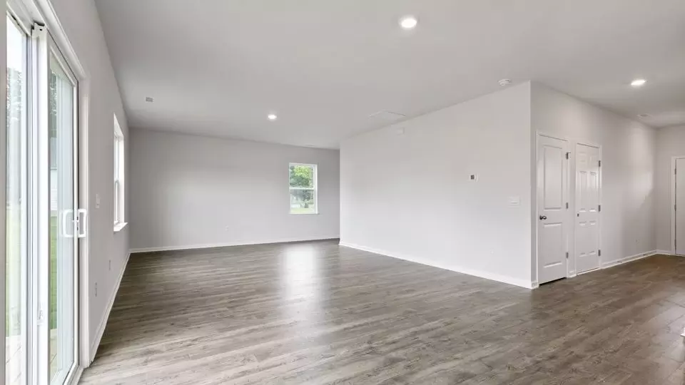Living - 2620 Delilah Dr, Winterville, NC 28590 photo 2 of 5