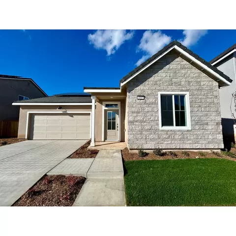 1017 Springtime Ave, Clovis, CA 93619 photo 1