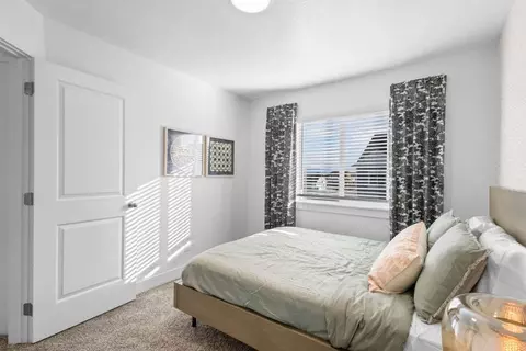 Bedroom - 1194 W 1870 S, Logan, UT 84321 photo 6 of 20