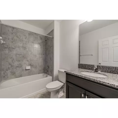 10033 Last Light Gln, Parrish, FL 34219 photo 1