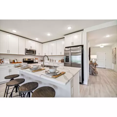 10033 Last Light Gln, Parrish, FL 34219 photo 3