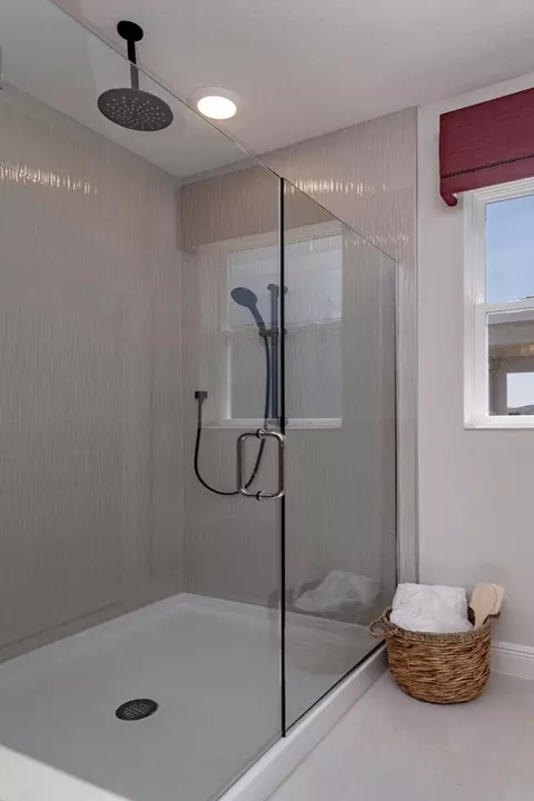 Bath - 5838 Ali Grace Dr, Saint Cloud, FL 34771 photo 3 of 3