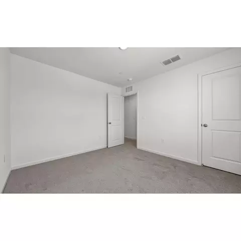1402 W Clara Ave, Fowler, CA 93625 photo 26