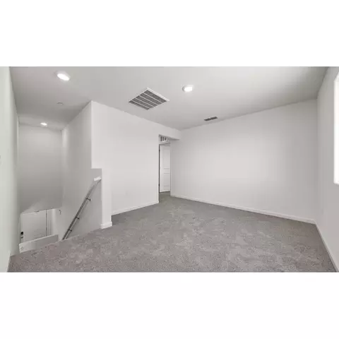 1402 W Clara Ave, Fowler, CA 93625 photo 30