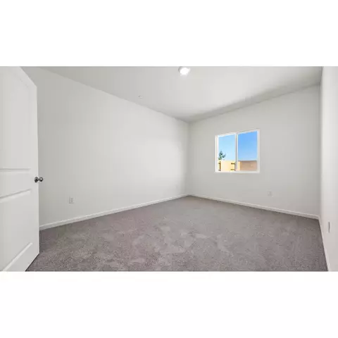 1402 W Clara Ave, Fowler, CA 93625 photo 19