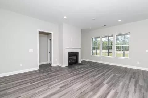 Living - 119 Leander Dr, Greer, SC 29651 photo 2 of 2