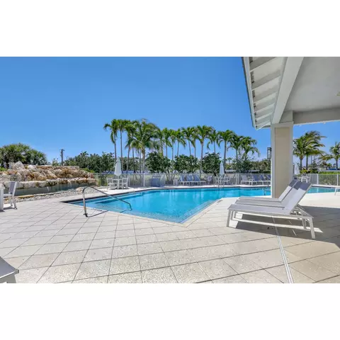 153 Royal Palm Cir, Tequesta, FL 33469 photo 16