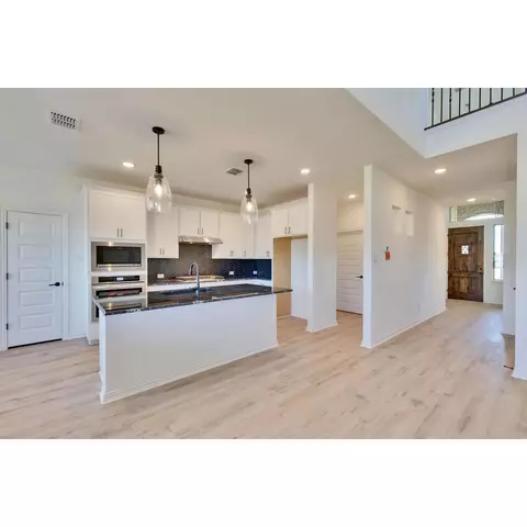 200 Millbend Rd, Georgetown, TX 78633 photo 5
