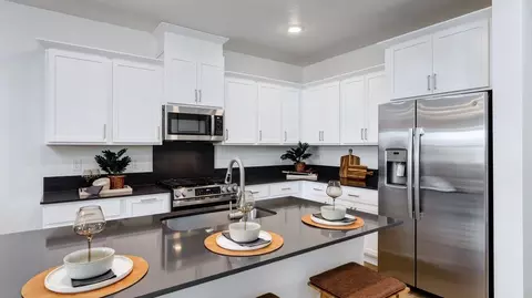 Kitchen - 4164 W Cirrus Ln, Eagle, ID 83616 photo 1 of 2