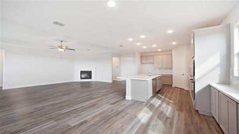 1408 Eagle Feather Way, Haslet, TX 76052 photo 11