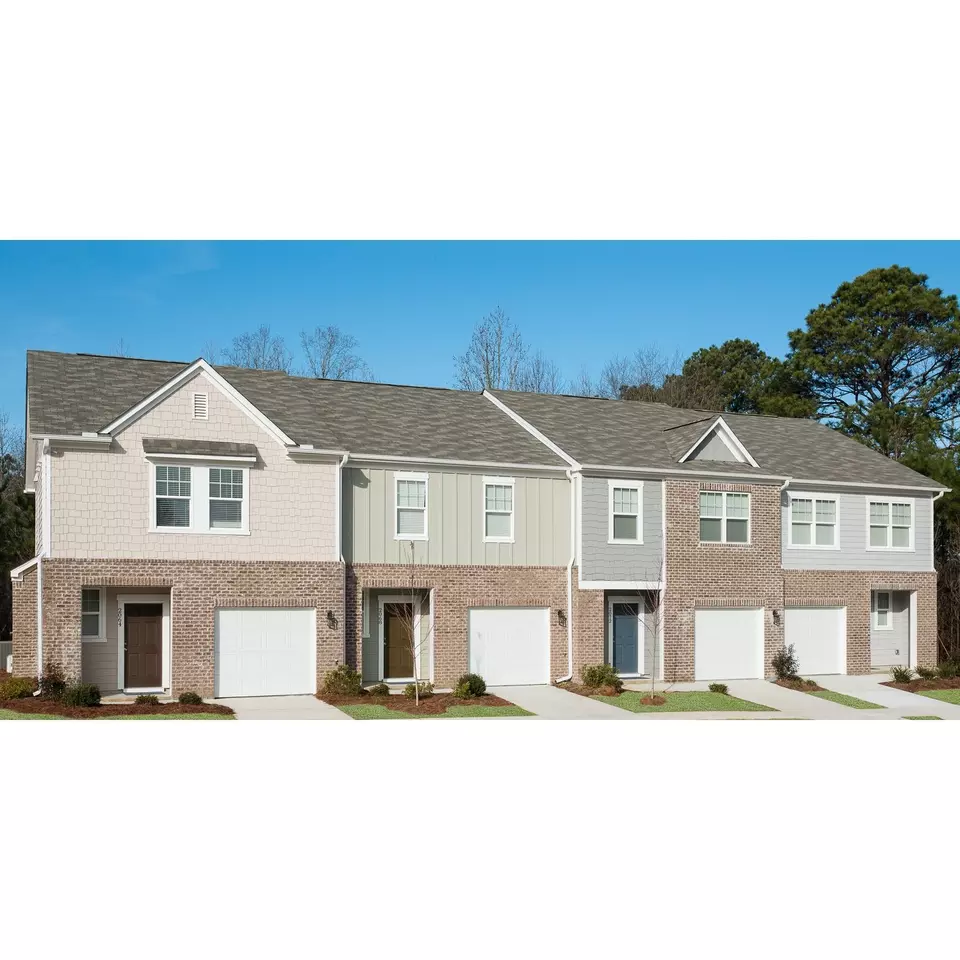 Exterior - 3031 Acacia Cir, Douglasville, GA 30135 photo 3 of 6