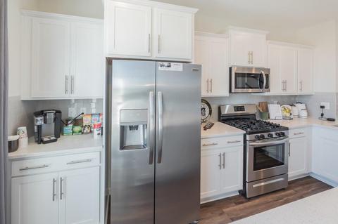 5047 Macdonough Pl, Frederick, MD 21703 photo 19