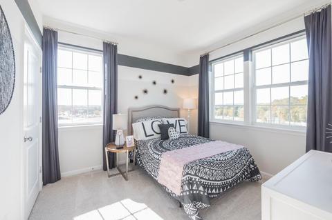 5047 Macdonough Pl, Frederick, MD 21703 photo 30