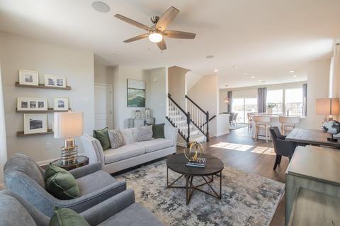5047 Macdonough Pl, Frederick, MD 21703 photo 9