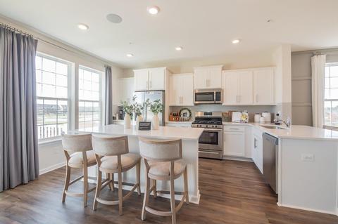 5047 Macdonough Pl, Frederick, MD 21703 photo 13