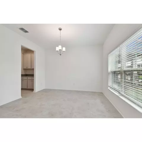 Dining - 5020 Bromeliad Ave, Wimauma, FL 33598 photo 2 of 4