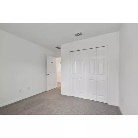 Bedroom - 5020 Bromeliad Ave, Wimauma, FL 33598 photo 5 of 8