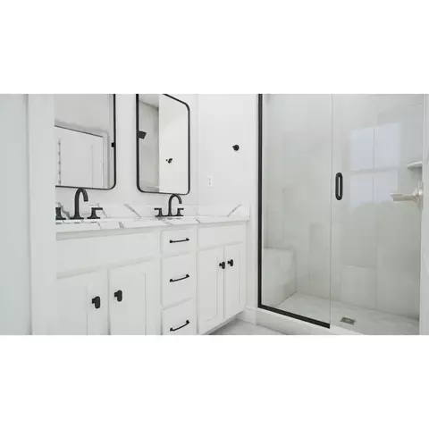 Bath - 42110 Picasso Sq, Ashburn, VA 20148 photo 4 of 4