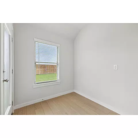 380 Marsh Dr, Lavon, TX 75166 photo 12