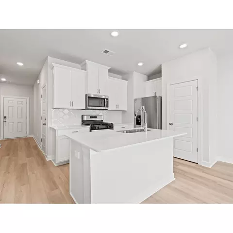 841 Ernest Ln, Lyman, SC 29365 photo 9