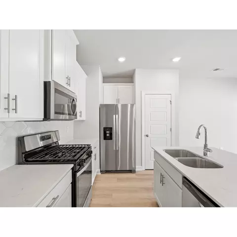 841 Ernest Ln, Lyman, SC 29365 photo 6